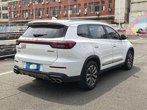 2021 Chery Tiggo 8 I, белый - вид 3
