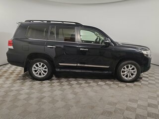 2015 Toyota Land Cruiser 200 Series Рестайлинг 2, чёрный, 4800000 рублей, вид 4