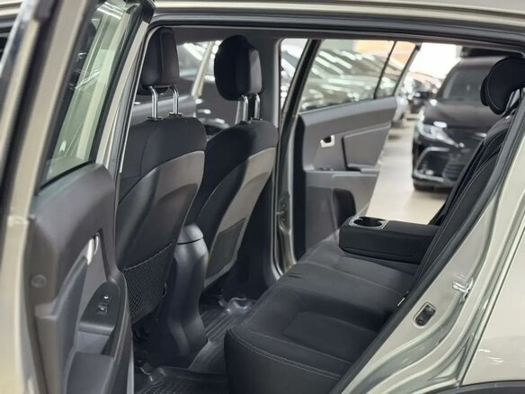 2014 Kia Sportage III Рестайлинг, серебристый, 995000 рублей - вид 14
