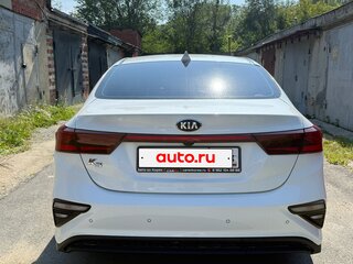 2020 Kia K3 II, белый, 1950000 рублей, вид 3