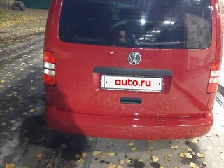 2011 Volkswagen Caddy III Рестайлинг, красный, 639000 рублей, вид 3