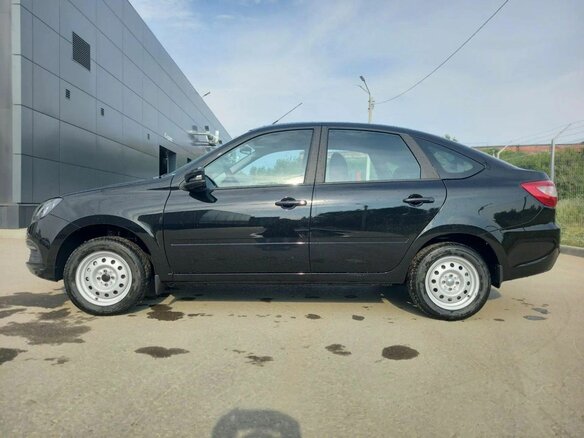 2026 Lada (ВАЗ) Granta I Рестайлинг, чёрный - вид 7