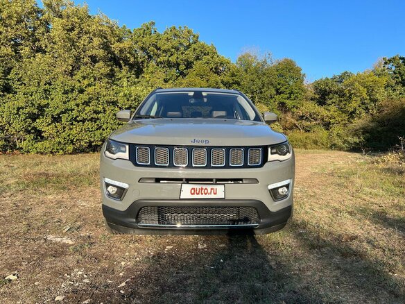 2020 Jeep Compass II, серый, 1900000 рублей - вид 25