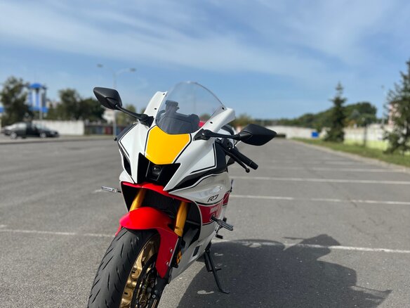 2022 Yamaha YZF-R7, золотистый, 1800000 рублей - вид 18