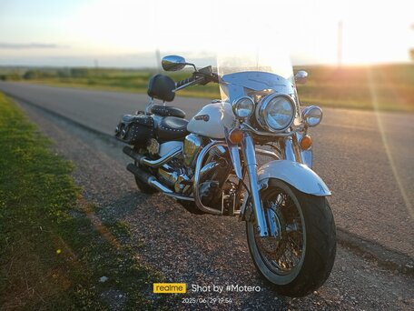 2000 Yamaha XV 1600 Road Star, белый, 650000 рублей, вид 1