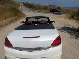 2006 Opel Astra H, белый, 850000 рублей, вид 3