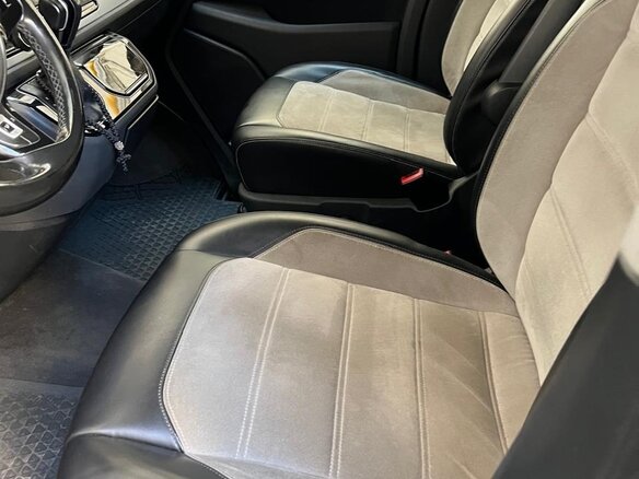 2016 Volkswagen Multivan T6, серебристый, 3850000 рублей - вид 13