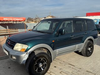 2002 Mitsubishi Pajero III, зелёный, 1270000 рублей, вид 2