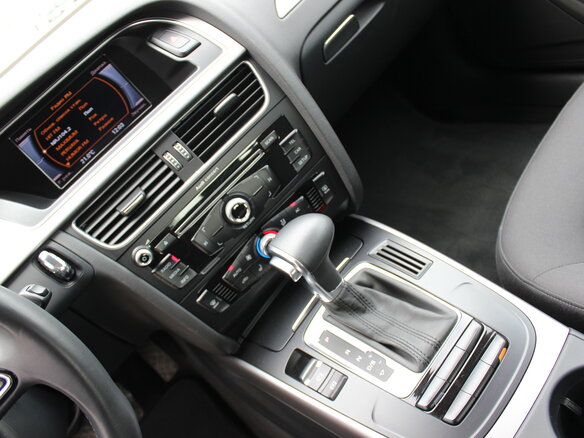 2013 Audi A4 IV (B8) Рестайлинг, коричневый - вид 15