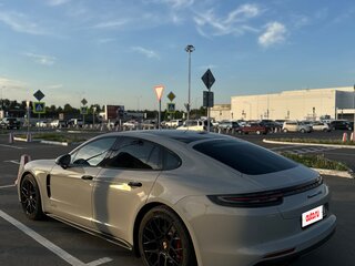 2019 Porsche Panamera GTS II, серый, 9500000 рублей, вид 4