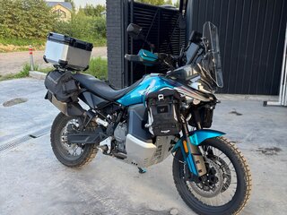 CFMoto 800MT-X