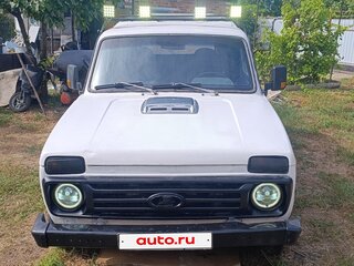 2004 Lada (ВАЗ) 2121 (4x4) Фора I Рестайлинг, белый, 310000 рублей, вид 1