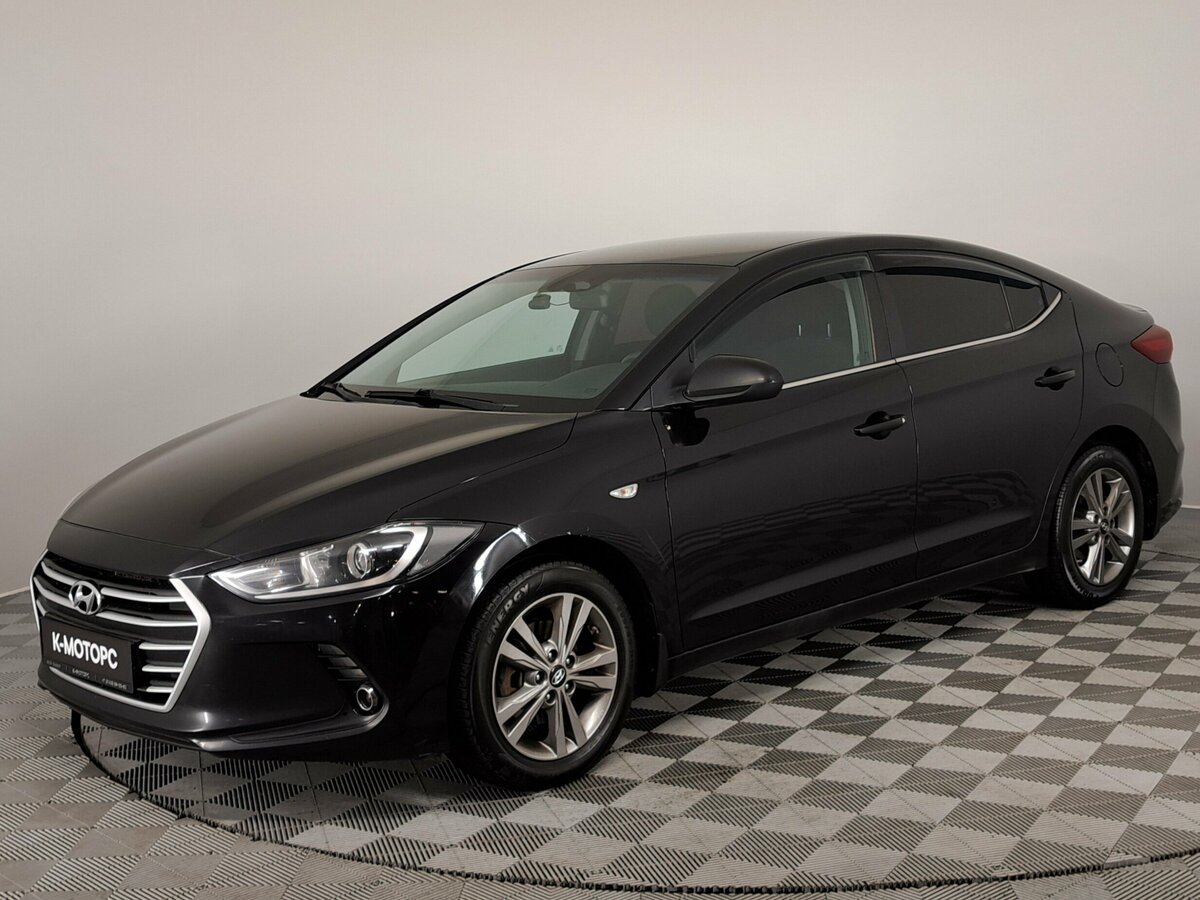 Открыть фотографии: Hyundai Elantra VI (AD)