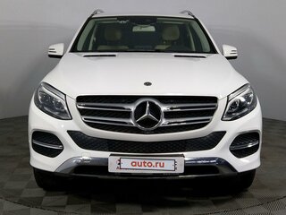 2017 Mercedes-Benz GLE 300 I (W166), белый, 5000000 рублей, вид 2