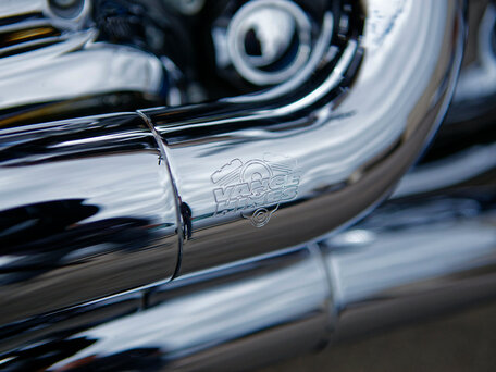 2010 Harley-Davidson CVO, золотистый, 2110188 рублей, вид 4