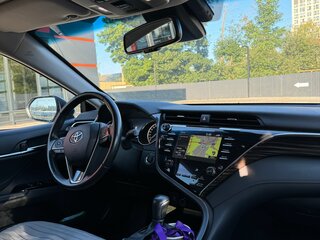 2018 Toyota Camry VIII (XV70), белый, 2700000 рублей, вид 5