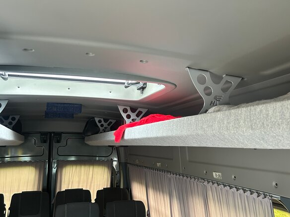 2021 Ford Transit, серый, 5500000 рублей - вид 8