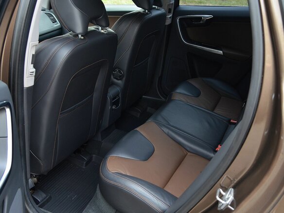 2013 Volvo XC60 I Рестайлинг, коричневый - вид 13