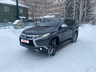 2018 Mitsubishi Pajero Sport III, серый, 2710000 рублей, вид 3