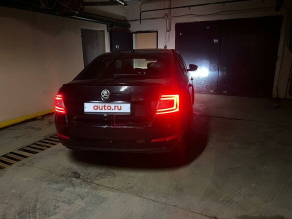 2013 Skoda Octavia III (A7), чёрный, 1720000 рублей - вид 6