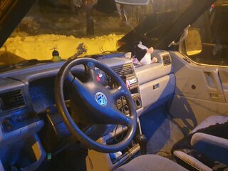 2002 Volkswagen Transporter T4, фиолетовый, 950000 рублей, вид 3