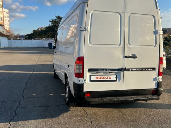 2014 Mercedes-Benz Sprinter, белый, 1900000 рублей - вид 2