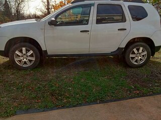 2017 Renault Duster I Рестайлинг, белый, 1370000 рублей, вид 3