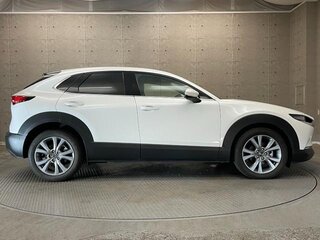 2020 Mazda CX-30 I, белый, 1690000 рублей, вид 3