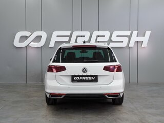 2019 Volkswagen Passat B8 Рестайлинг, белый, 2669000 рублей, вид 3