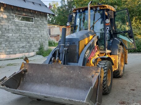 2012 John Deere 325K, жёлтый, 4800000 рублей, вид 2