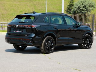 2026 Volkswagen Tiguan L Pro III (China Market), чёрный, 4800000 рублей, вид 4
