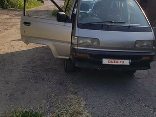 1990 Toyota Lite Ace III, коричневый, 170000 рублей, вид 3