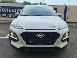 2019 Hyundai Kona I, белый, 2280000 рублей, вид 2