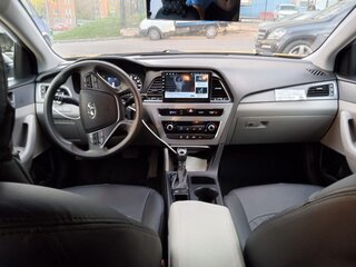 2016 Hyundai Sonata VII (LF), жёлтый, 1200000 рублей, вид 4