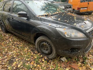 2008 Ford Focus II Рестайлинг, чёрный, 385000 рублей, вид 2