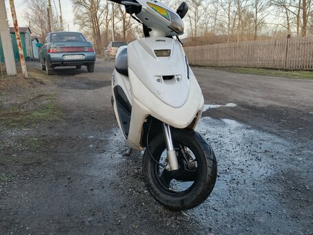 1999 Yamaha Jog, белый, 45000 рублей, вид 1