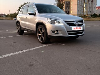 2010 Volkswagen Tiguan I, серебристый, 1150000 рублей, вид 4
