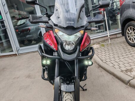 2017 Honda VFR 1200X (Crosstourer), красный, 1460000 рублей, вид 5