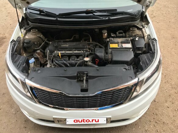 2013 Kia Rio 4-speed III, белый - вид 17