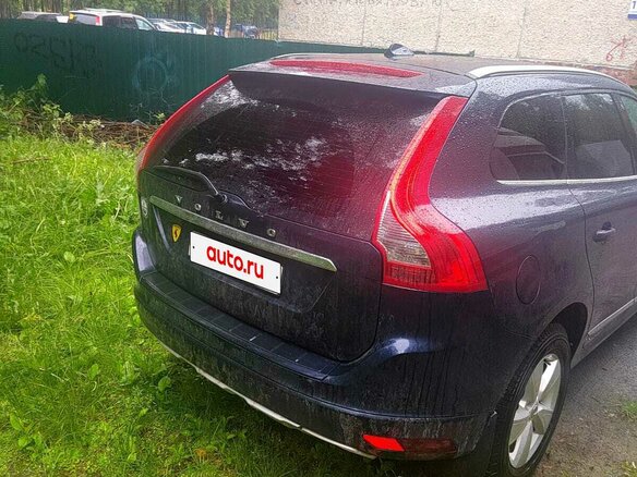 2014 Volvo XC60 I Рестайлинг, синий, 2200000 рублей - вид 2