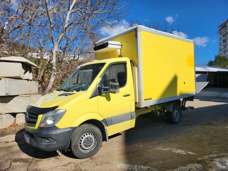 2015 Mercedes-Benz Sprinter, жёлтый, 2900000 рублей, вид 3