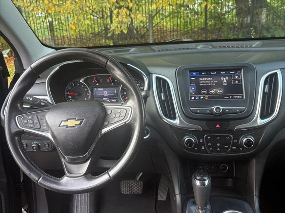 2020 Chevrolet Equinox III, серый, 1900000 рублей - вид 5
