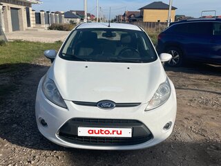 2012 Ford Fiesta Mk6, белый, 560000 рублей, вид 1