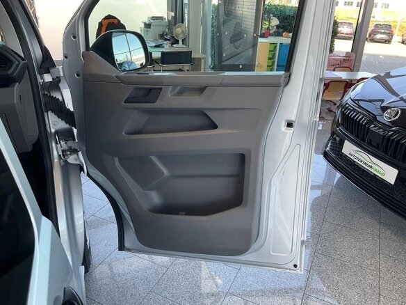 2022 Volkswagen Transporter T6 Рестайлинг, серый, 3650800 рублей - вид 21