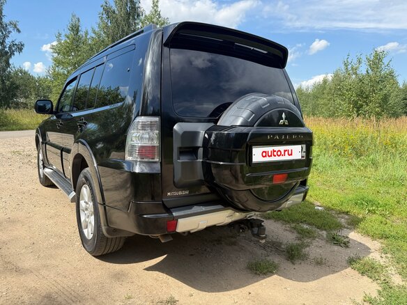 2012 Mitsubishi Pajero IV Рестайлинг 1, чёрный - вид 5