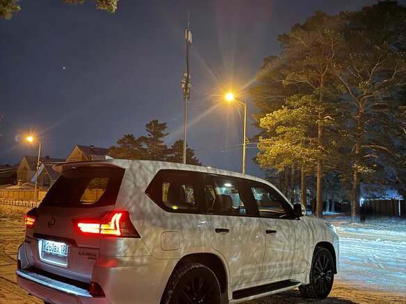 2019 Lexus LX 450d III Рестайлинг 2, белый, 11100000 рублей - вид 6