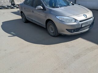 2011 Renault Fluence I, бежевый, 550000 рублей, вид 3