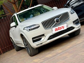 2021 Volvo XC90 B5 II Рестайлинг 1, белый, 6800000 рублей, вид 4