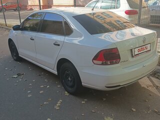 2016 Volkswagen Polo V Рестайлинг, белый, 1100000 рублей, вид 4