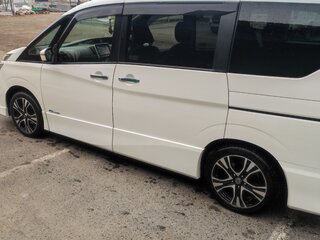 2016 Nissan Serena S-Hybrid V (C27), белый, 2100000 рублей, вид 4